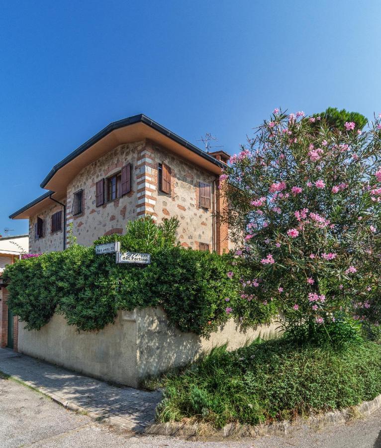 Villa Il Fortino Лідо-ді-Камайоре Екстер'єр фото